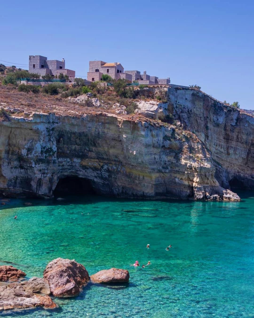 Athevillas Antonis Mina Екстер'єр фото