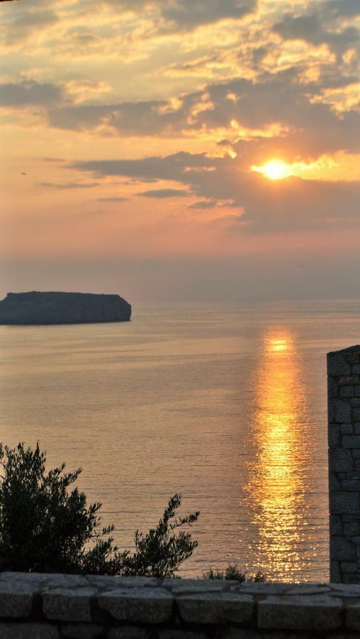 Athevillas Antonis Mina Екстер'єр фото